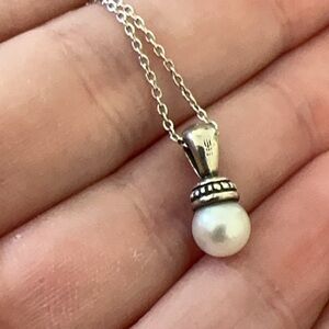 Retired James Avery White Pearl Dangle Pendant Necklace